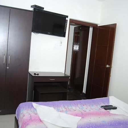 Pratham Residency Hotel Mysore Luaran gambar