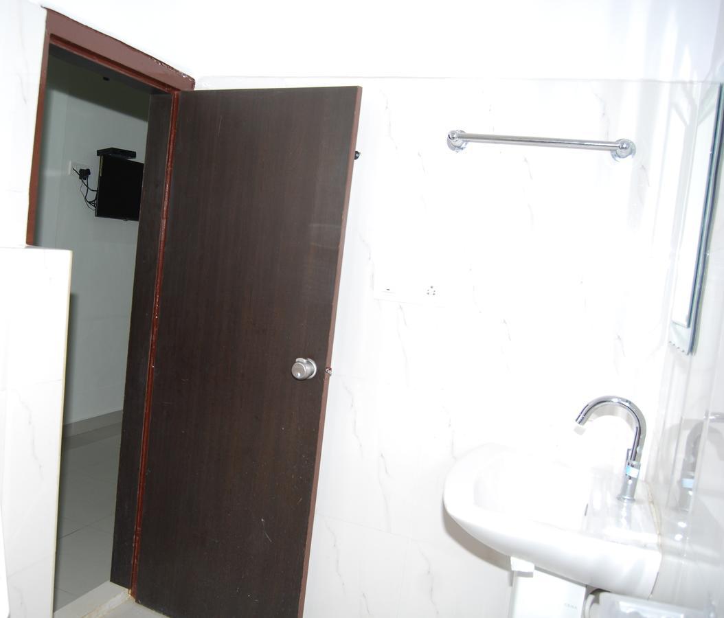 Pratham Residency Hotel Mysore Luaran gambar