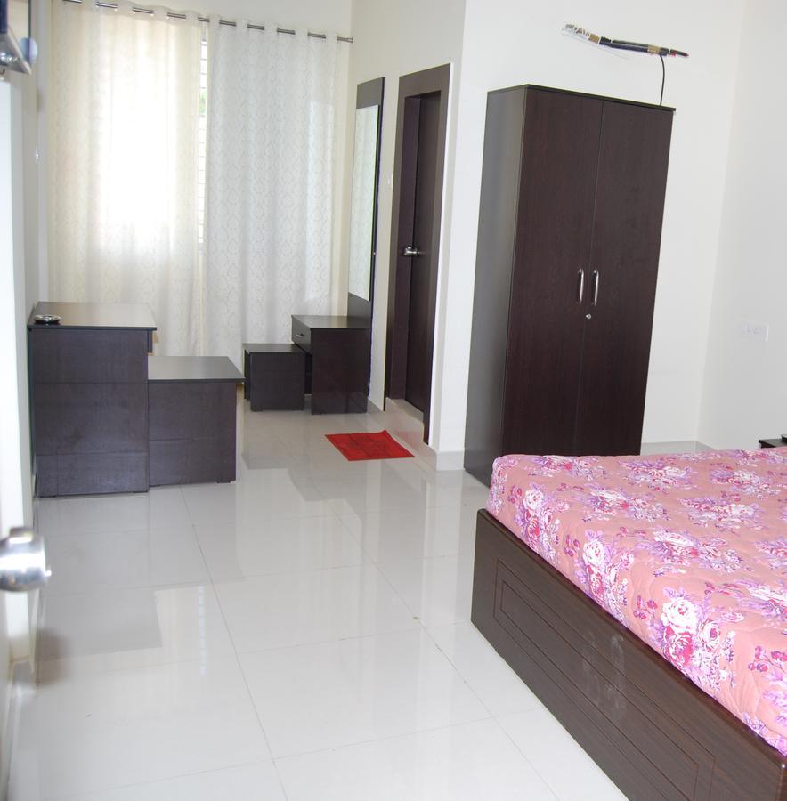 Pratham Residency Hotel Mysore Luaran gambar